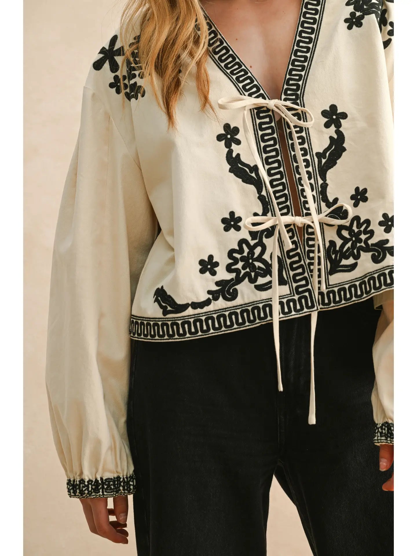 EMBROIDERED FLORAL JACKET