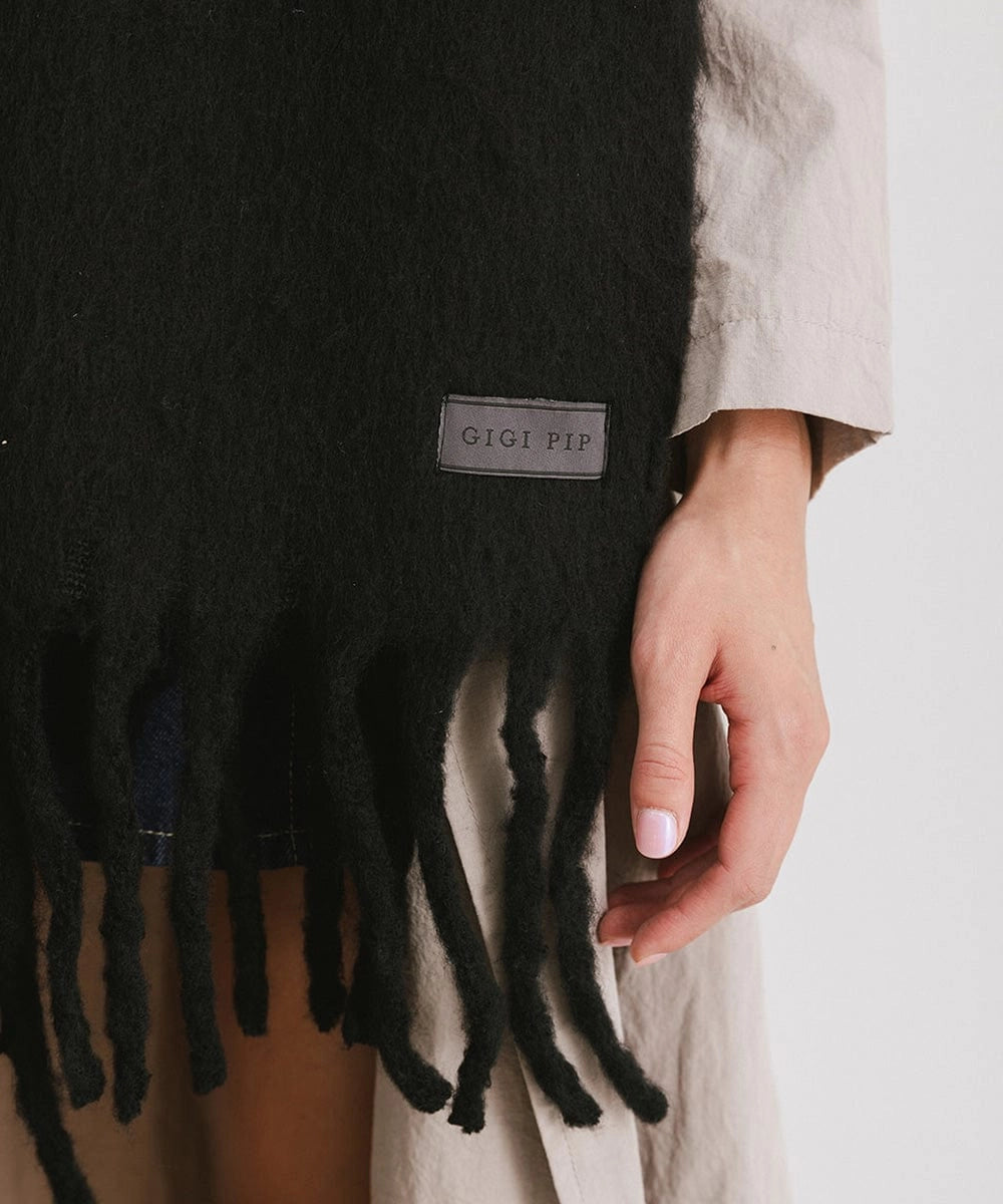 MIK OVERSIZED SCARF- BLACK