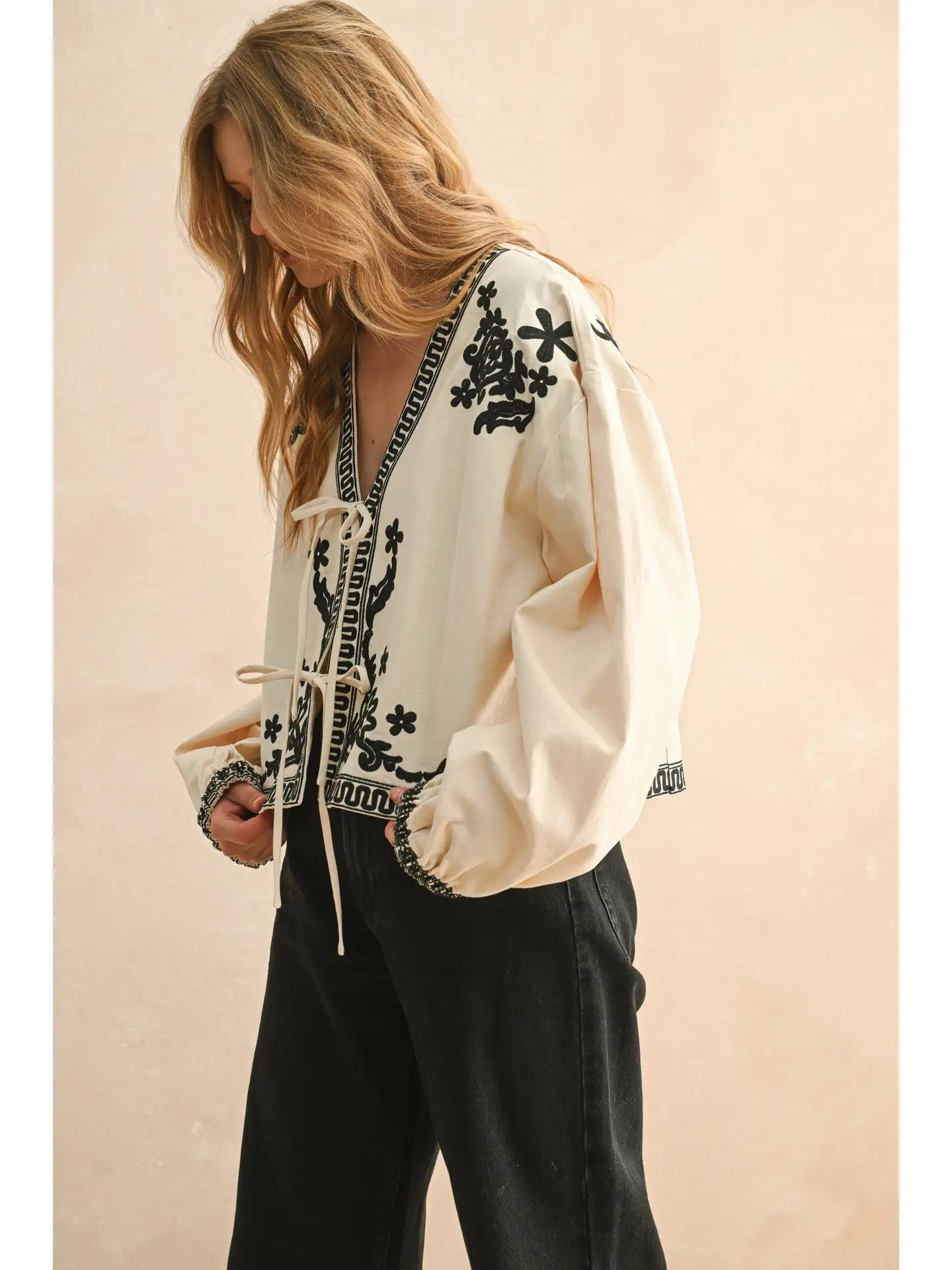 EMBROIDERED FLORAL JACKET