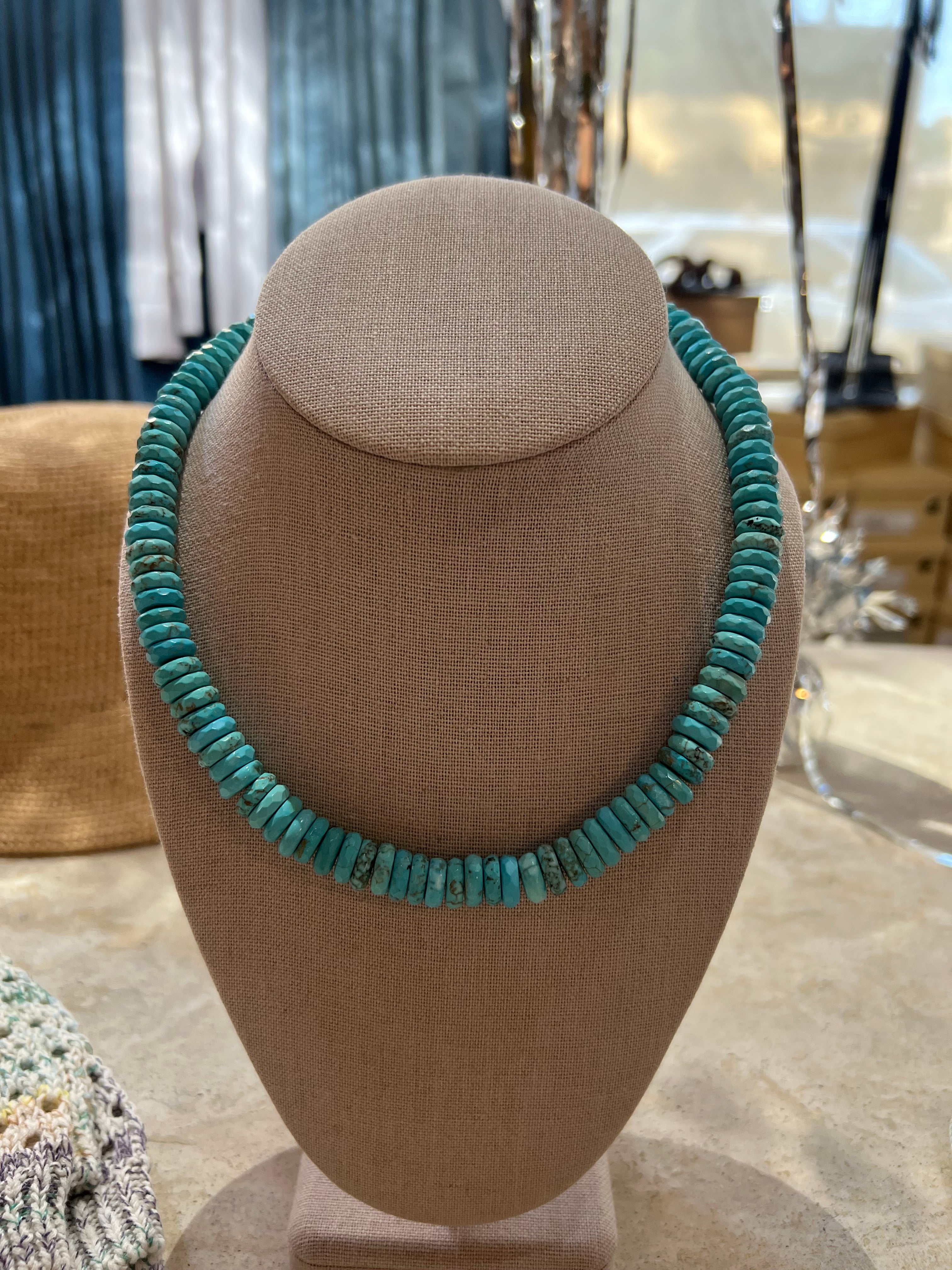 TURQUOISE DISC NECKLACE