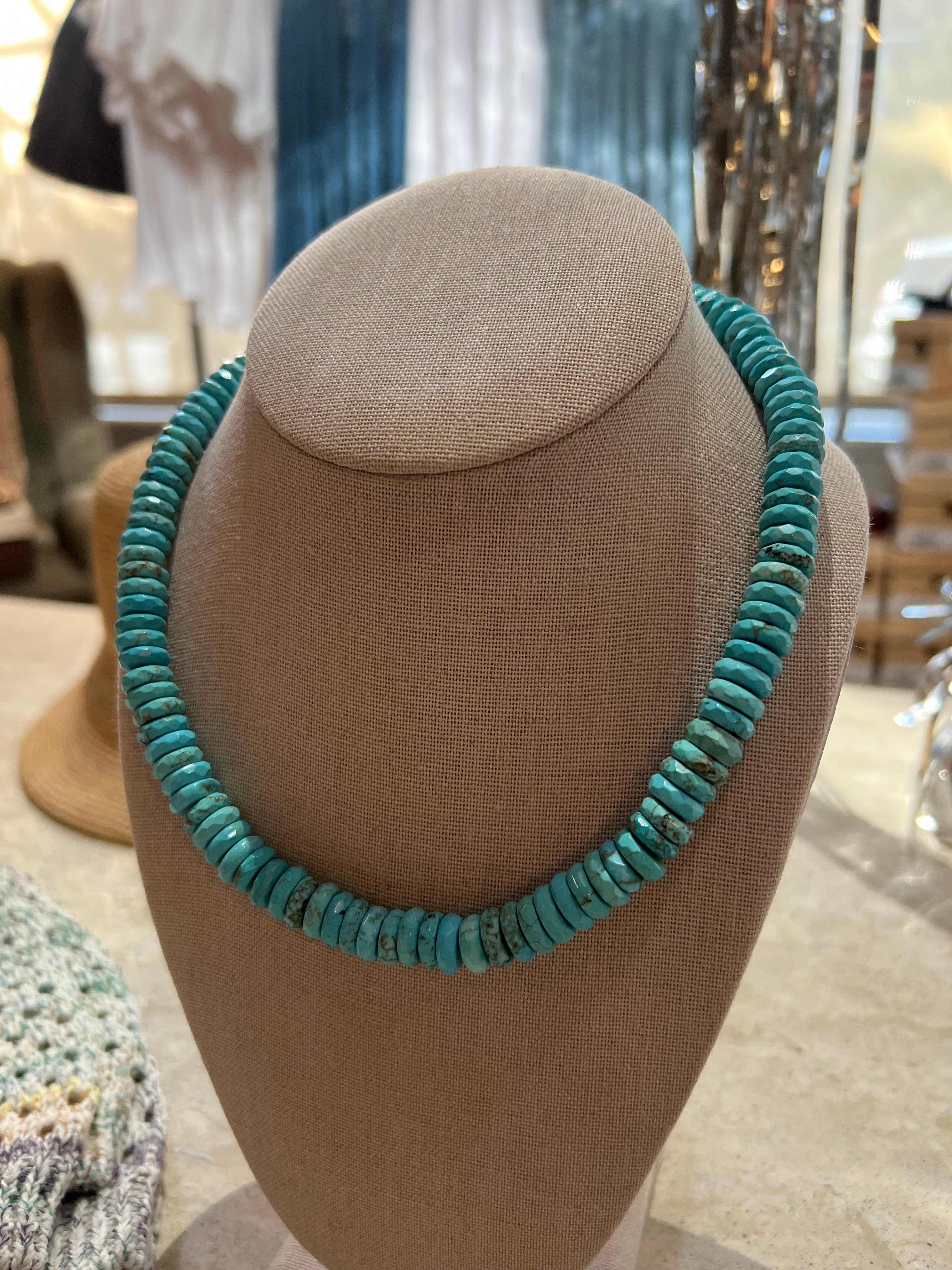 TURQUOISE DISC NECKLACE