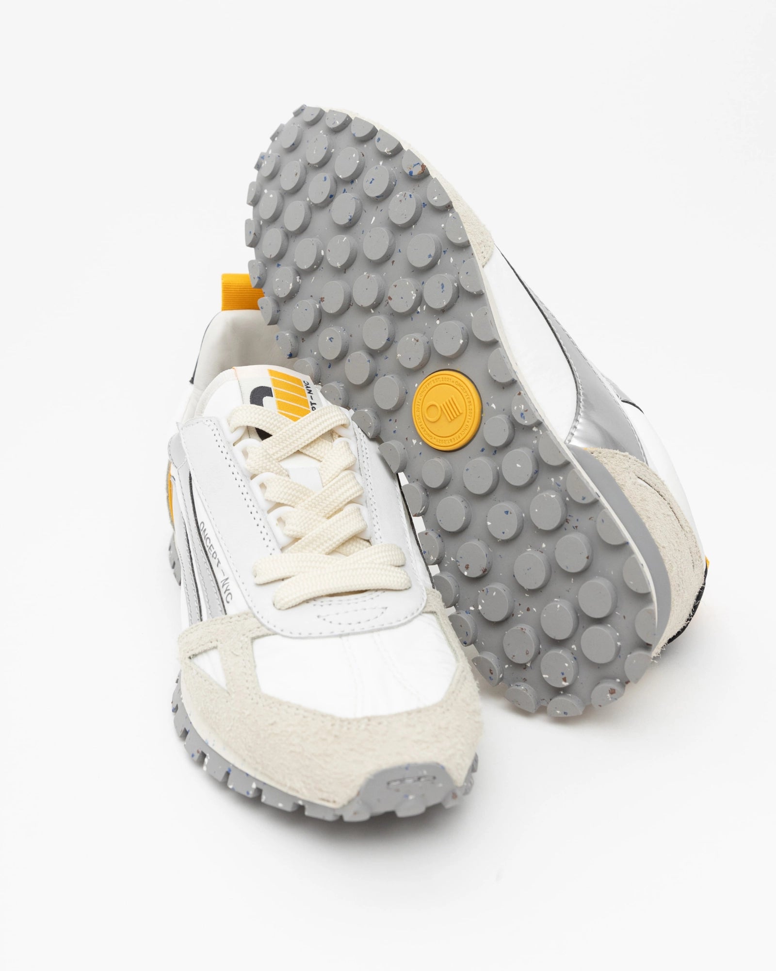 ONCEPT TORONTO SNEAKERS SILVER FLASH