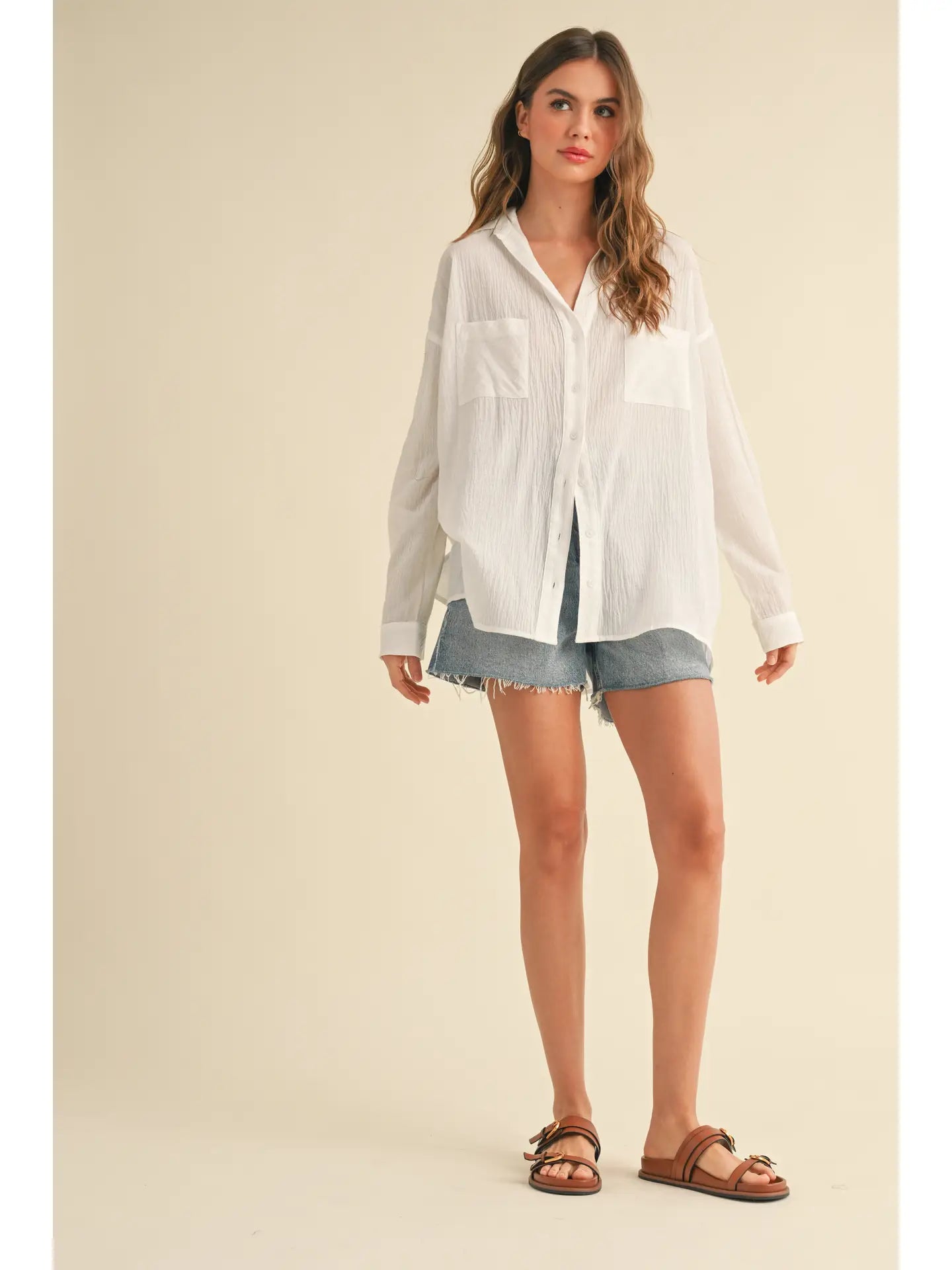 WHITE BUTTON DOWN
