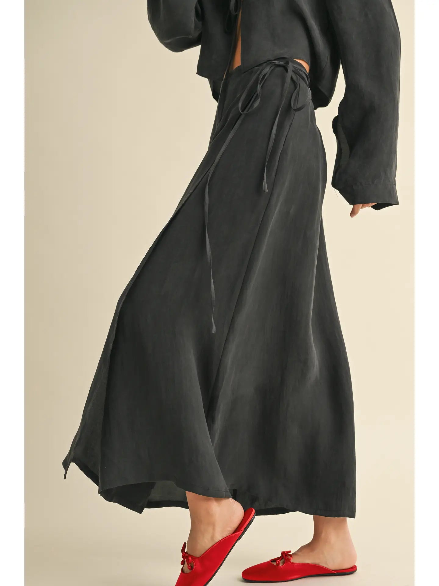 WRAP SKIRT