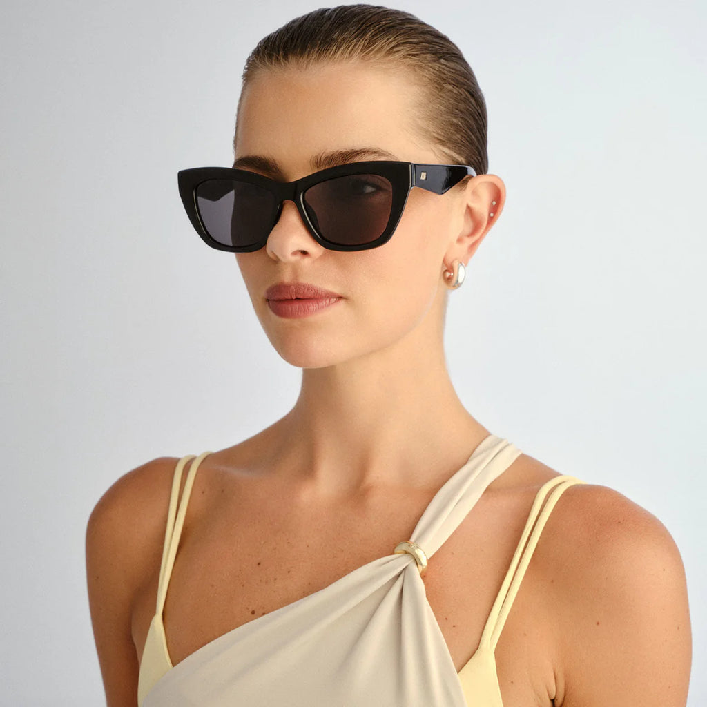 LUMEN + | BLACK