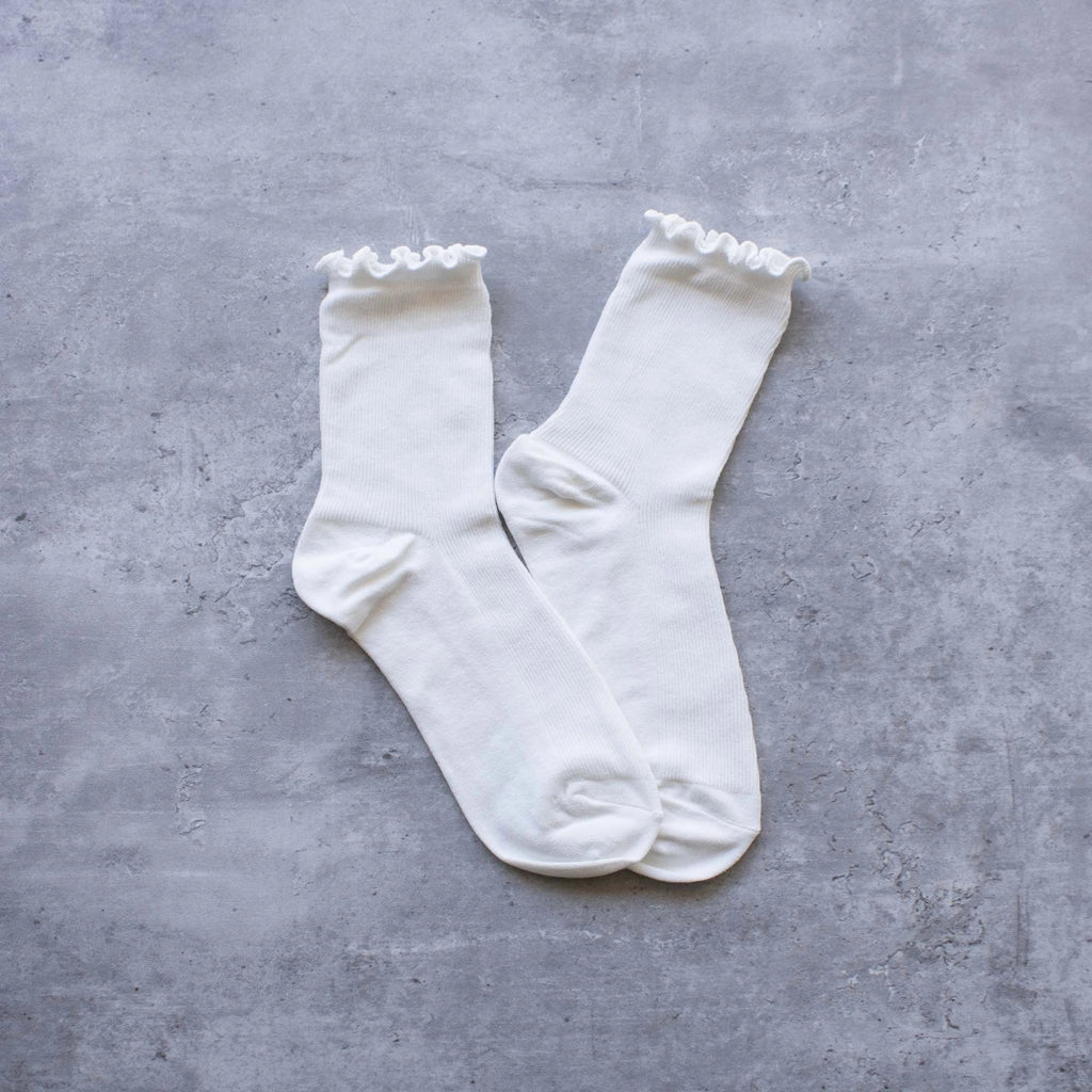 RUFFLE SOCKS