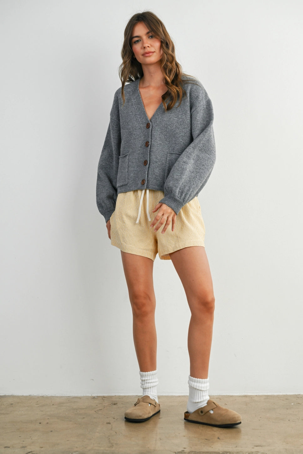 BUTTON UP CARDIGAN