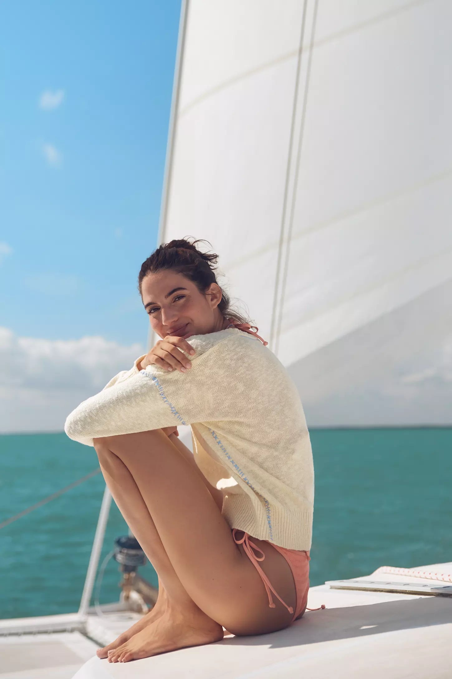 BUTTER YELLOW STITCH SWEATER