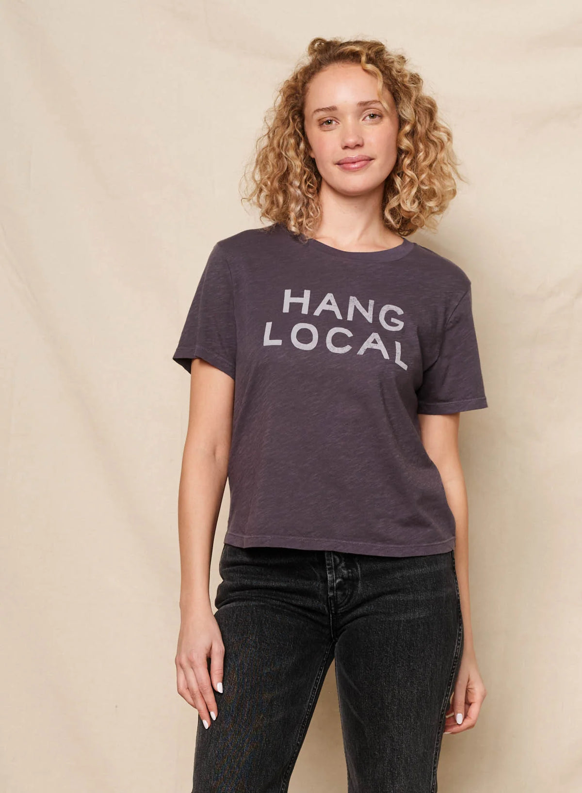 HANG LOCAL TEE