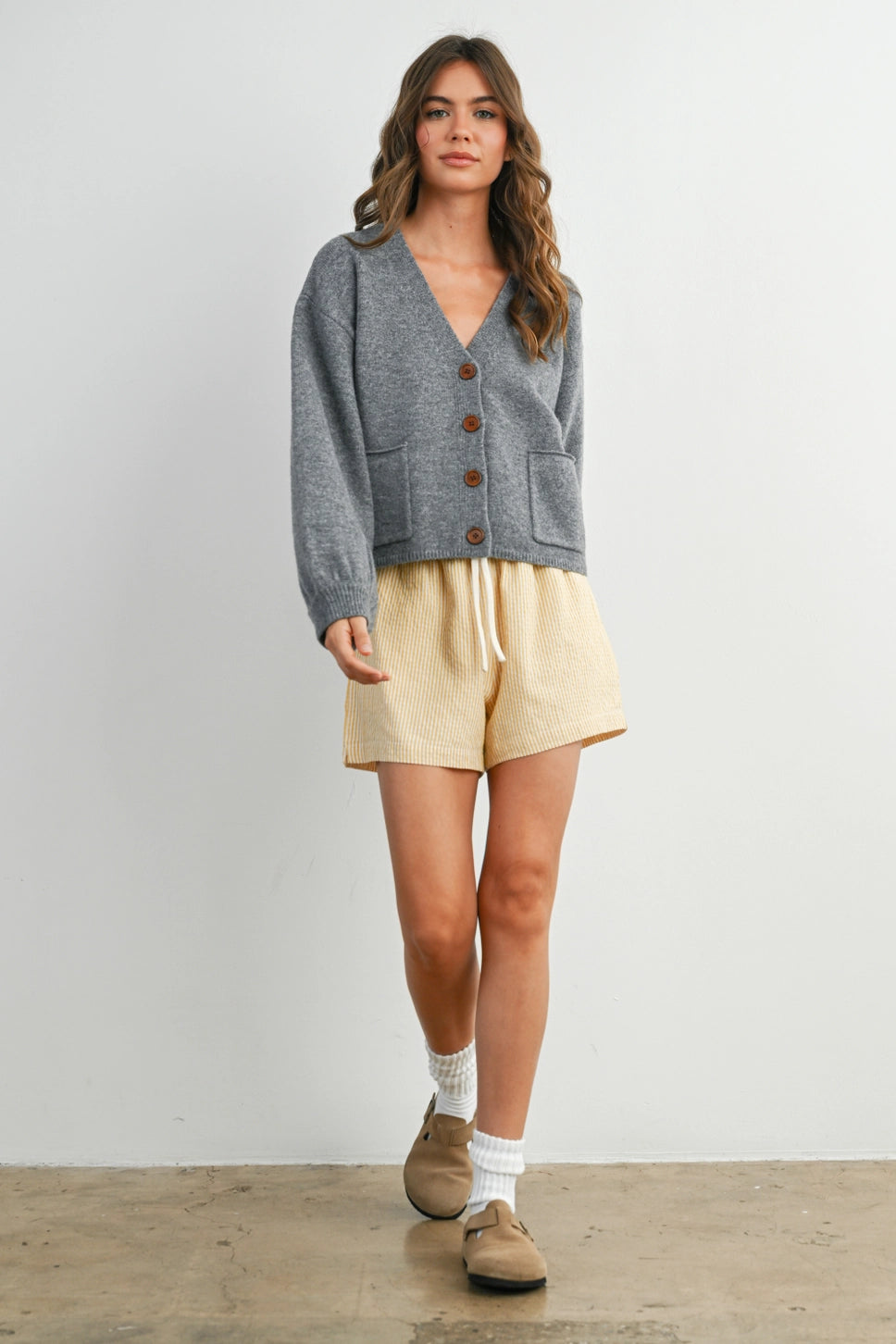 BUTTON UP CARDIGAN