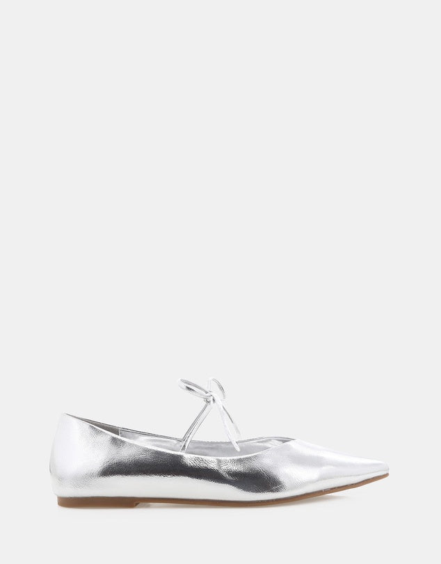 HARUNA METALLIC FLATS